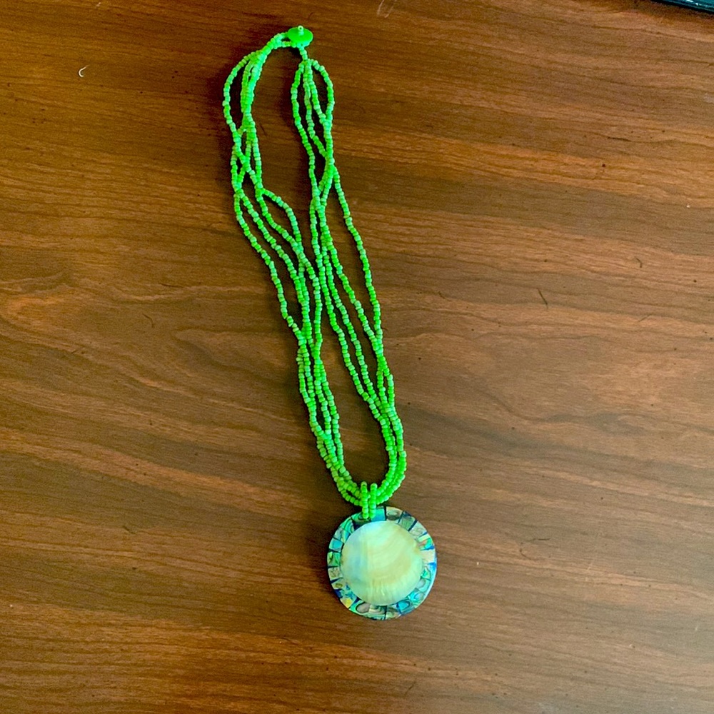 Abalone Shell Pendent - Picture 5 of 5